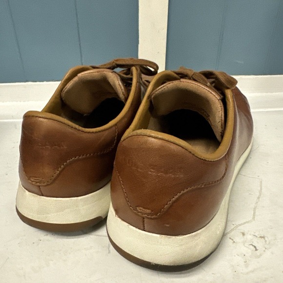 Cole Haan Grandpro Tennis Sneaker Men\'s 10.5 Woodbury‎ Handstain Shoes